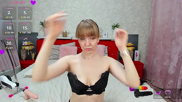 KattyPeachX online show from June 1, 2026, 1:06 am