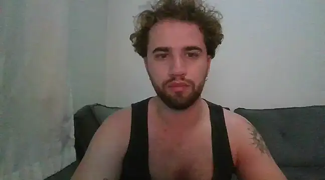 Snapshot of TomAlex chatting on January 29, 2025, 12:12 am TomAlex online show from January 29, 2025, 12:12 am