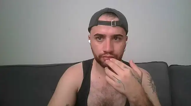 Snapshot of TomAlex chatting on March 5, 2025, 12:33 pm TomAlex online show from March 5, 2025, 12:33 pm