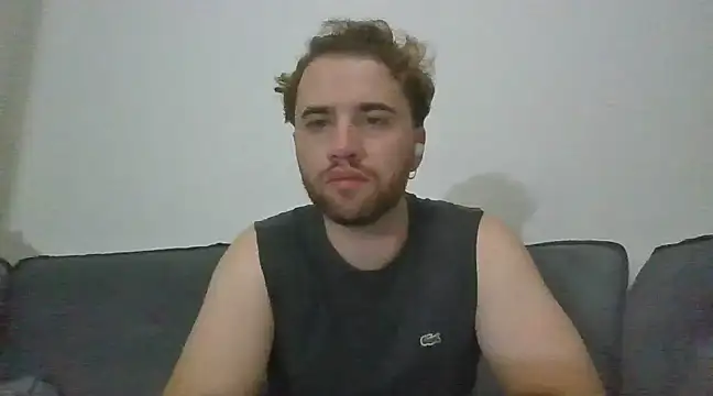 Snapshot of TomAlex chatting on December 10, 2024, 1:22 am TomAlex online show from December 10, 2024, 1:22 am