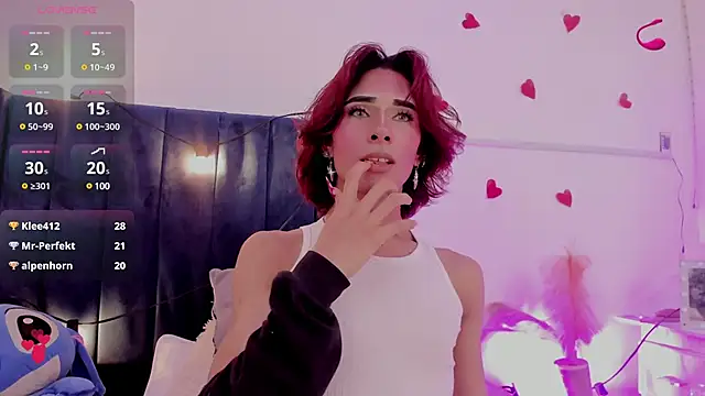 Snapshot of CamiloDoumit chatting on March 7, 2025, 6:22 pm CamiloDoumit online show from March 7, 2025, 6:22 pm