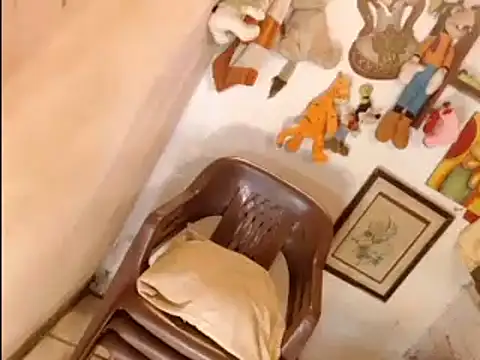 DiablaArdiente05 online show from February 24, 2026, 1:01 pm