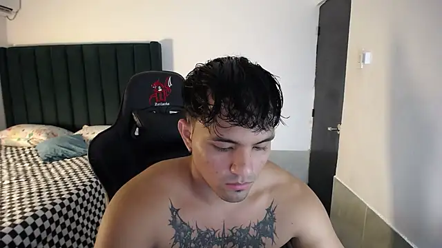 Snapshot of man_dur07 chatting on October 16, 2025, 10:07 pm man dur07 online show from October 16, 2025, 10:07 pm