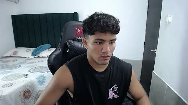 Snapshot of man_dur07 chatting on September 9, 2025, 8:18 pm man dur07 online show from September 9, 2025, 8:18 pm