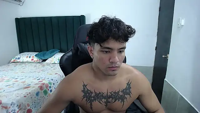 Snapshot of man_dur07 chatting on October 3, 2025, 7:15 pm man dur07 online show from October 3, 2025, 7:15 pm