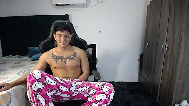 Snapshot of man_dur07 chatting on February 4, 2025, 10:34 pm man dur07 online show from February 4, 2025, 10:34 pm