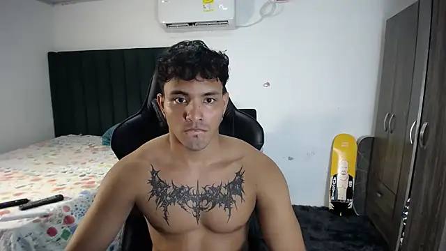 Snapshot of man_dur07 chatting on March 20, 2025, 11:23 pm man dur07 online show from March 20, 2025, 11:23 pm