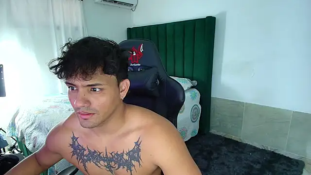 man dur07 online show from February 18, 2026, 9:22 pm