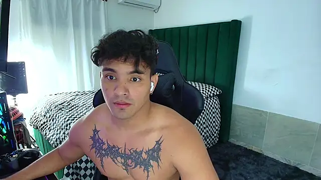 man dur07 online show from February 1, 2026, 10:41 pm