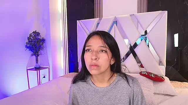 Snapshot of Valery_wang chatting on March 20, 2025, 12:00 pm Valery wang online show from March 20, 2025, 12:00 pm
