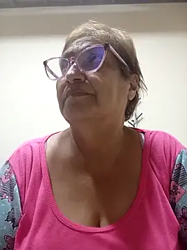 florecita69 online show from March 6, 2026, 2:28 am