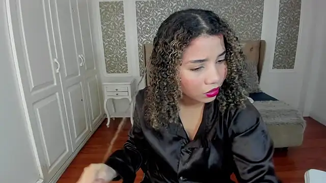 Mayaa ross online show from October 10, 2025, 2:56 am