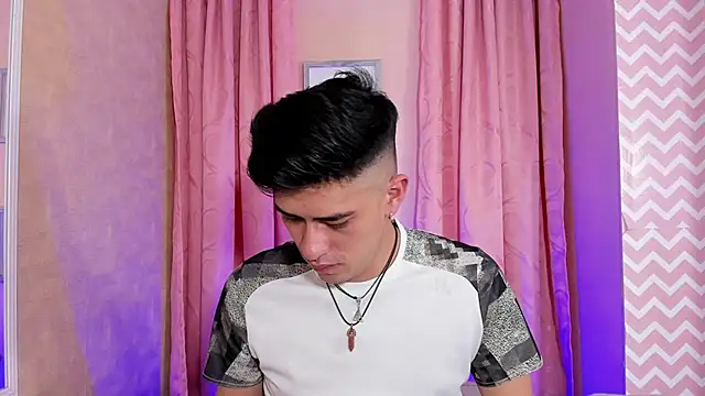 Ryan Clark  online show from January 17, 2025, 7:49 pm