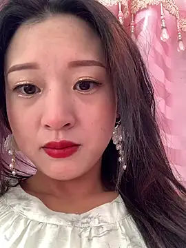 Xiaoli6688 online show from December 23, 2024, 6:11 am