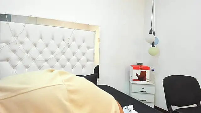 brendamaz online show from November 23, 2025, 12:04 pm