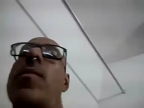 Flippyx4U online show from December 16, 2025, 1:48 pm