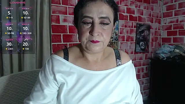 Snapshot of anita_s3x chatting on September 15, 2025, 11:21 am anita s3x online show from September 15, 2025, 11:21 am