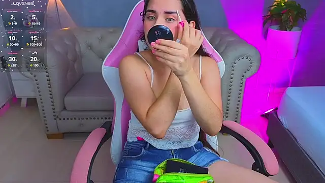 angelica dymond online show from December 1, 2025, 12:28 pm