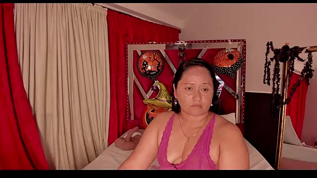 MicaelaHot  online show from October 22, 2025, 3:28 am