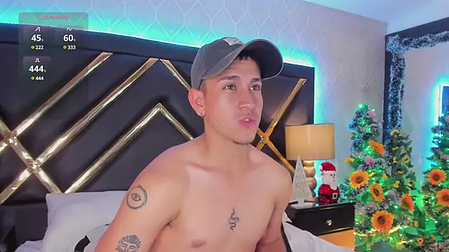 OliverSilverr online show from December 25, 2024, 10:39 am