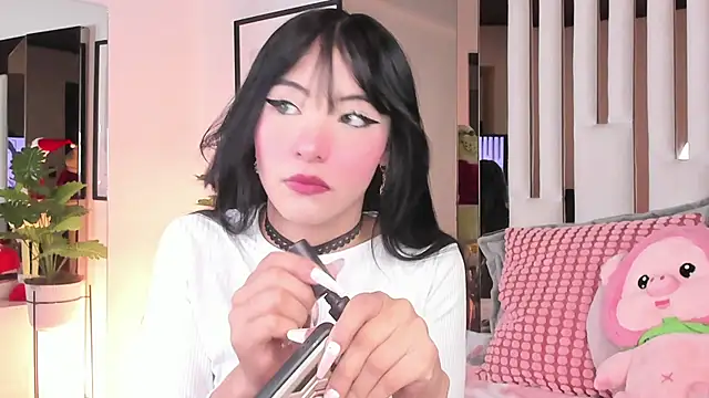 Snapshot of Kitty_Eliffe chatting on December 3, 2025, 9:36 pm Kitty Eliffe online show from December 3, 2025, 9:36 pm