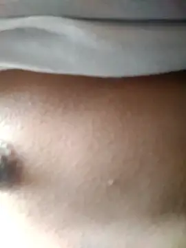 Snapshot of 1234emad chatting on January 19, 2026, 10:19 am 1234emad online show from January 19, 2026, 10:19 am