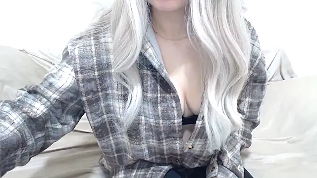 Snapshot of _kitty_Rose_ chatting on February 4, 2026, 3:23 am kitty Rose online show from February 4, 2026, 3:23 am