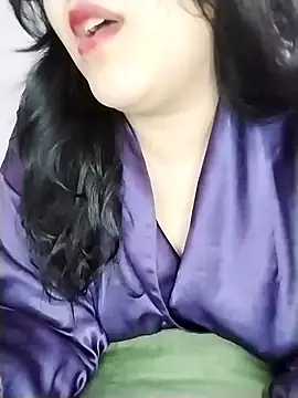 Snapshot of Tota_Khan chatting on June 19, 2026, 12:33 pm Tota Khan online show from June 19, 2026, 12:33 pm