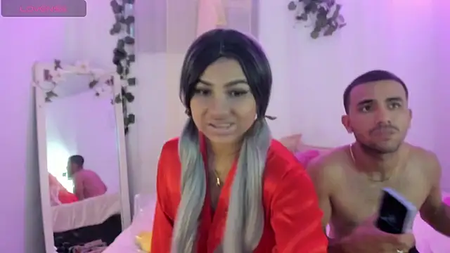 catalina and roger online show from November 12, 2025, 8:56 pm