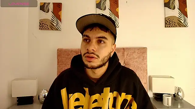 Amadeo Wild online show from March 30, 2026, 2:29 pm