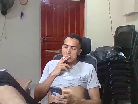 jeremy scott online show from February 28, 2026, 5:34 pm