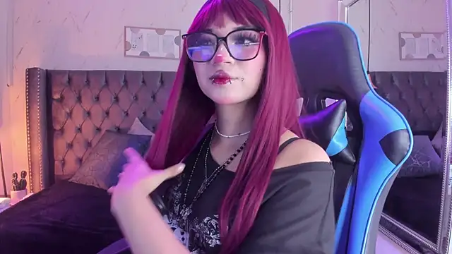 Kitty Gang online show from October 1, 2025, 2:38 am