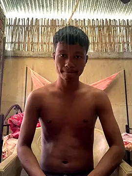 Snapshot of ShroveRising chatting on November 21, 2025, 8:02 am ShroveRising online show from November 21, 2025, 8:02 am