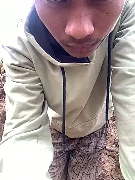 Snapshot of ShroveRising chatting on February 28, 2026, 9:53 am ShroveRising online show from February 28, 2026, 9:53 am