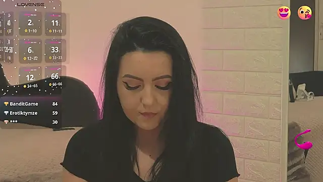 Ariel  Blossom online show from March 10, 2025, 1:10 pm