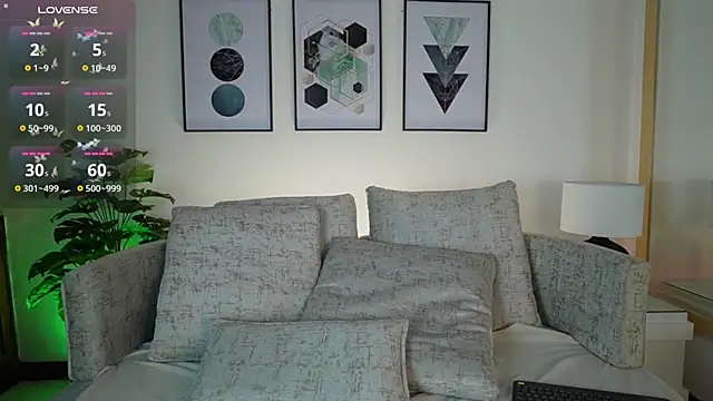 AlliceRouse online show from March 9, 2025, 1:14 am