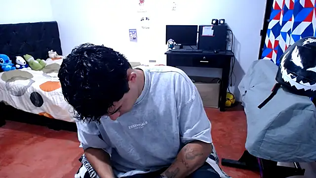 freddy romas online show from June 26, 2026, 11:21 pm