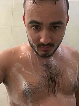 Robert Pool online show from March 19, 2025, 5:50 pm