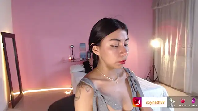 selene gils online show from May 28, 2026, 7:20 pm