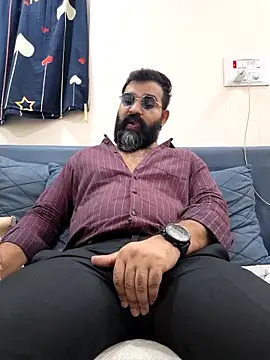 Fun Guuy online show from April 17, 2026, 5:32 am