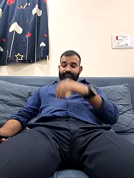 Fun Guuy online show from December 15, 2025, 3:18 pm