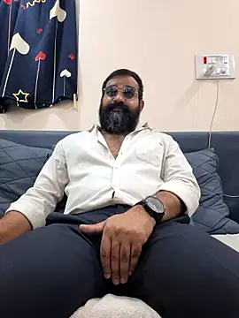 Fun Guuy online show from February 19, 2026, 3:58 am