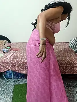 Snapshot of Saroj-Shah chatting on February 15, 2026, 4:35 am Saroj-Shah online show from February 15, 2026, 4:35 am