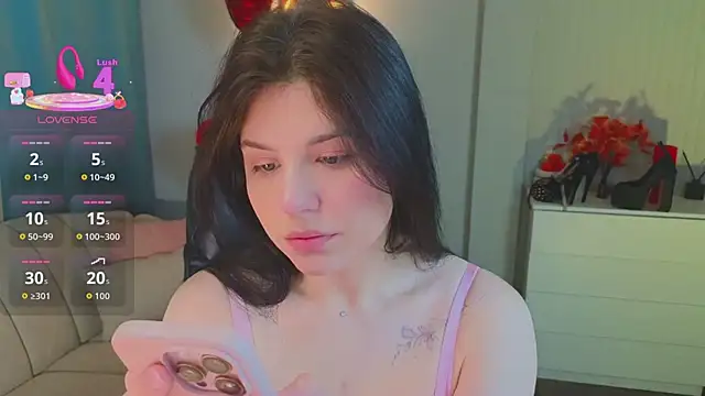 Jenna Adams  online show from March 30, 2026, 1:18 am