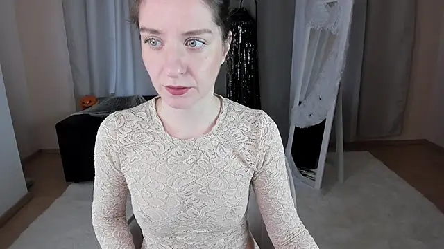 helentasty online show from October 26, 2025, 2:45 am