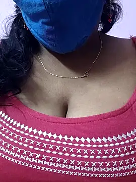 mallu-sumi online show from November 25, 2025, 5:46 pm