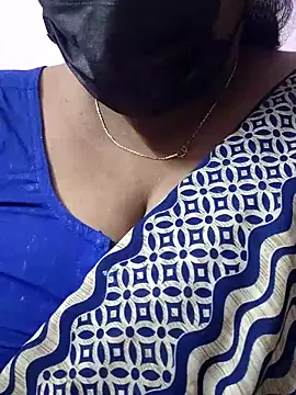 mallu-sumi online show from November 29, 2025, 5:57 pm