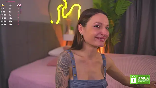 Snapshot of AudreyBrooks_ chatting on March 4, 2026, 8:33 am AudreyBrooks online show from March 4, 2026, 8:33 am