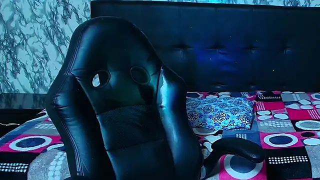 Emily Trujillo online show from March 17, 2025, 11:02 pm