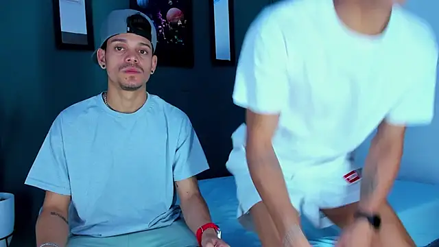 Friendsofeverything  online show from March 2, 2025, 11:17 pm